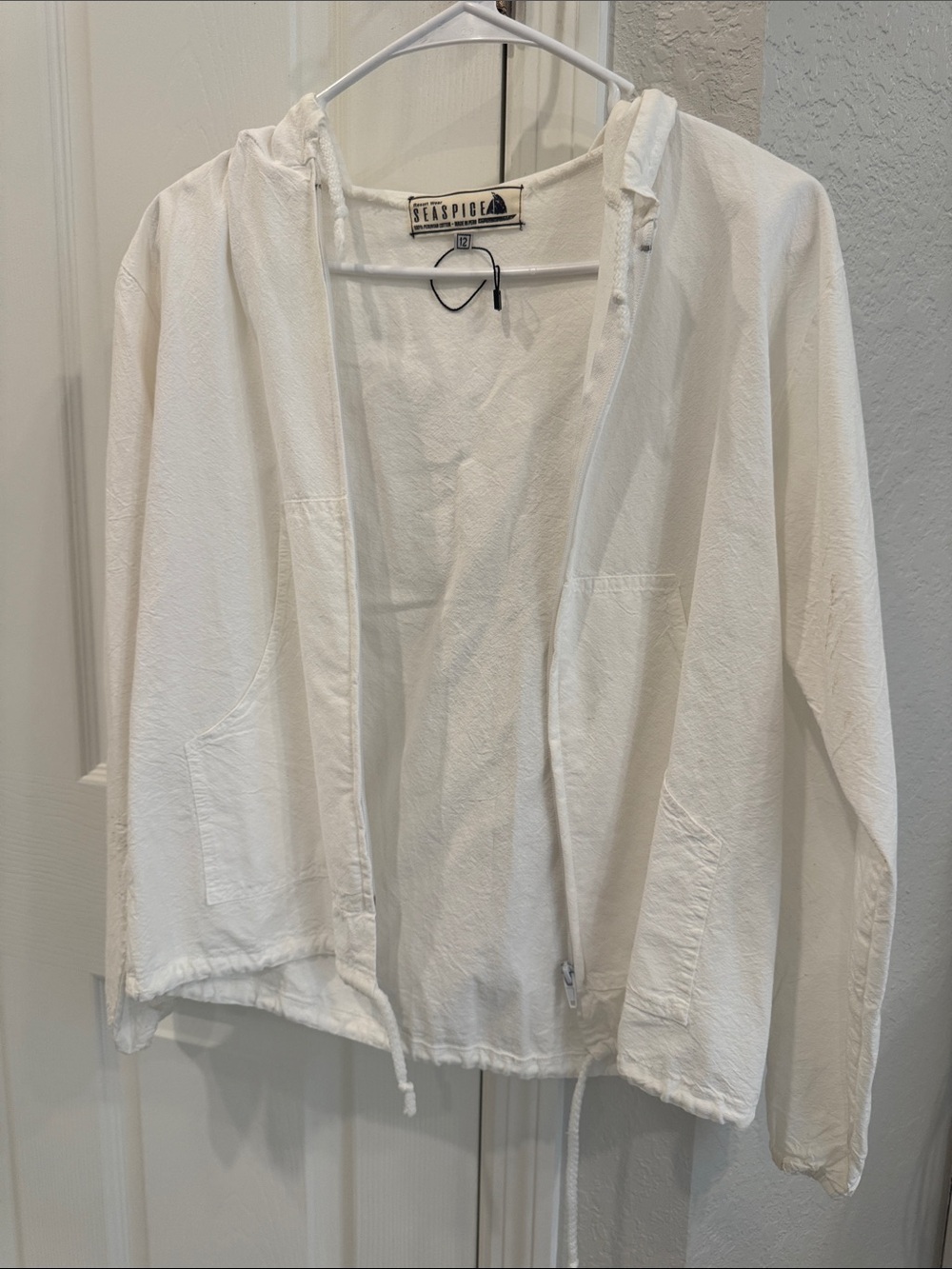 SeaSpice Lightweight White Hooded Jacket